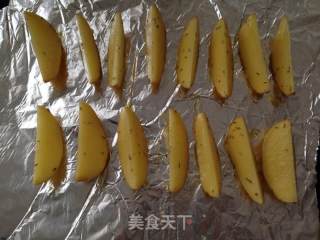迷迭香薯角的做法步骤：3
