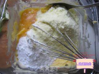 墨西哥奶酥包--顶着脆皮甜帽的松软面的做法步骤：2