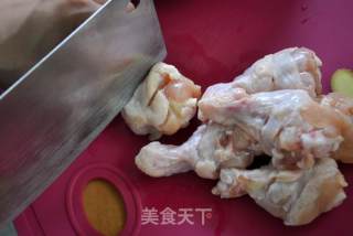 榴莲炖鸡养秋膘的做法步骤：2