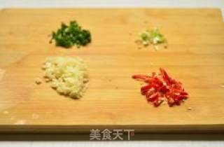 蚝油茭白的做法步骤：2