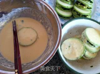 西葫芦韭菜盒子的做法步骤：8
