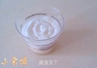 超简单的夏日甜品--木糠蛋糕杯的做法步骤：8
