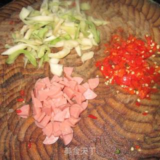 凉拌火腿榨菜丝的做法步骤：2