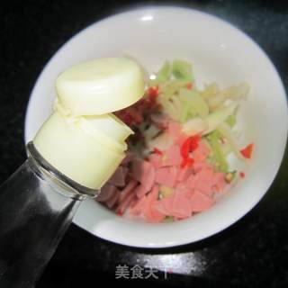 凉拌火腿榨菜丝的做法步骤：5