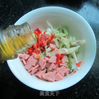 凉拌火腿榨菜丝的做法步骤：6