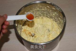 伯爵蛋糕 —— 给蛋糕赋予一种独特的风味的做法步骤：6