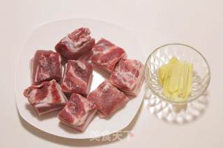 东坡肉的做法步骤：2
