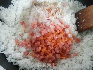 家庭制作蛋包饭的做法步骤：8