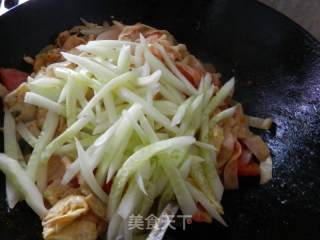 青瓜炒饼的做法步骤：10