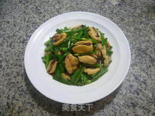 韭菜花炒淡菜的做法步骤：10