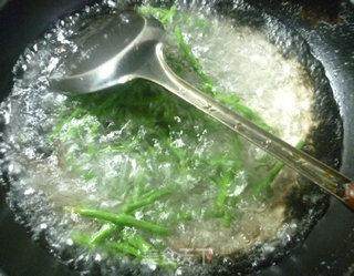 带豆拌茄子的做法步骤：2