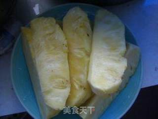 菠萝版转化糖浆的做法步骤：3