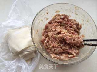 小馄饨～速冻的做法步骤：3