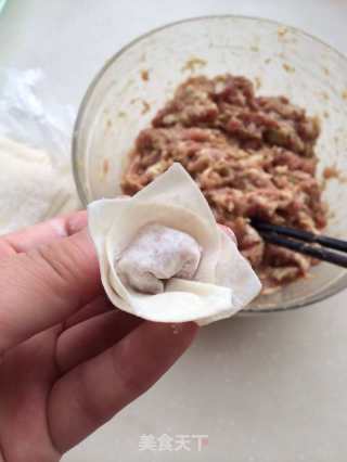 小馄饨～速冻的做法步骤：6