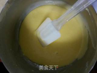 戚风蛋糕卷的做法步骤：3