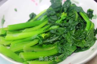 白灼菜心的做法步骤：3
