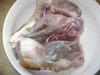 红烧肉套饭的做法步骤：1