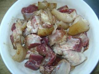 红烧肉套饭的做法步骤：2