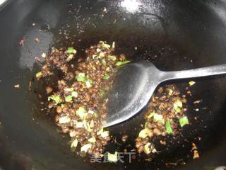 焦香豆豉的做法步骤：3