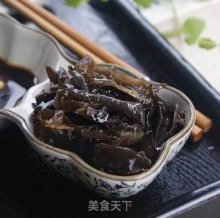 中秋节小吃------凉拌木耳蘸芥末的做法步骤：5