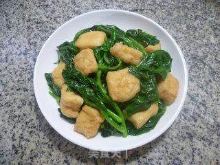 油豆腐炒木耳菜的做法步骤：9