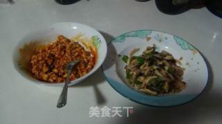 香菇鸡肉披萨的做法步骤：8