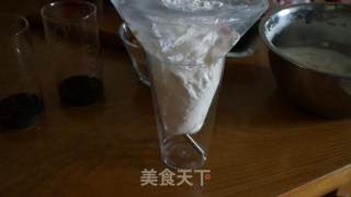 澳门经典甜品——木糠杯的做法步骤：11