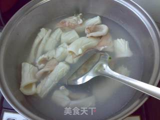 豉香蒜苔鱿鱼的做法步骤：2