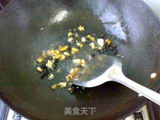 豉香蒜苔鱿鱼的做法步骤：3