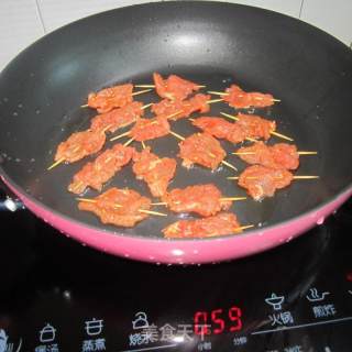 麻辣牙签肉串的做法步骤：6
