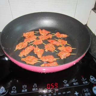 麻辣牙签肉串的做法步骤：7