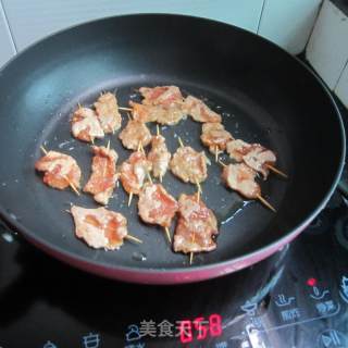 麻辣牙签肉串的做法步骤：8