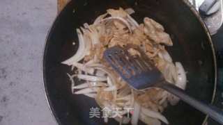 洋葱小炒肉的做法步骤：5