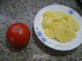 西红柿土豆汤的做法步骤：1