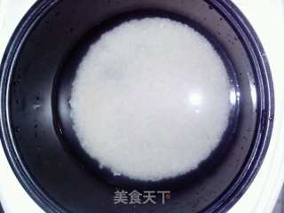 土豆猪肉焖饭的做法步骤：1