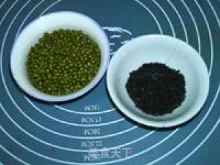 绿豆蜜麻饮的做法步骤：1
