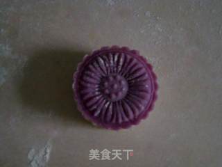 双色黑芝麻冰皮月饼的做法步骤：13