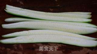 蒜茸丝瓜的做法步骤：2