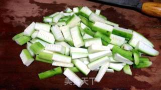 蒜茸丝瓜的做法步骤：4