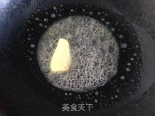 黑蒜子牛肉粒——天津地方菜的做法步骤：5