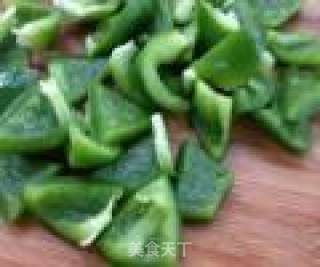家常青椒炒鸡蛋的做法步骤：4