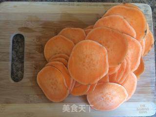 红薯干的做法步骤：2