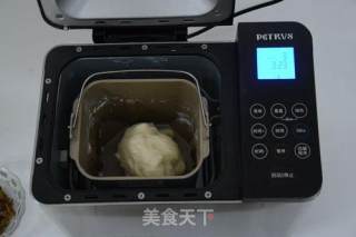 炎炎夏日新手必备做面包技巧--一键式葡萄干土司的做法步骤：2