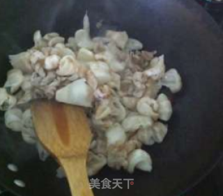 烧鱼肚的做法步骤：5