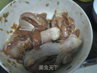 家常简易版烤鸡腿的做法步骤：1