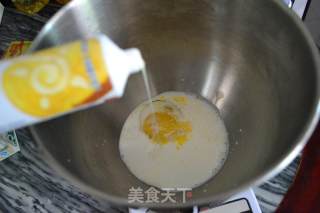 【炼奶椰蓉小面包】奶香浓郁的南洋风味小餐包的做法步骤：3