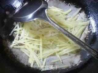 香菜炒土豆的做法步骤：6