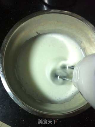 抹茶戚风蛋糕的做法步骤：5