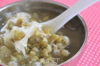 银耳绿豆汤的做法步骤：6