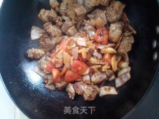 番茄牛腩的做法步骤：3